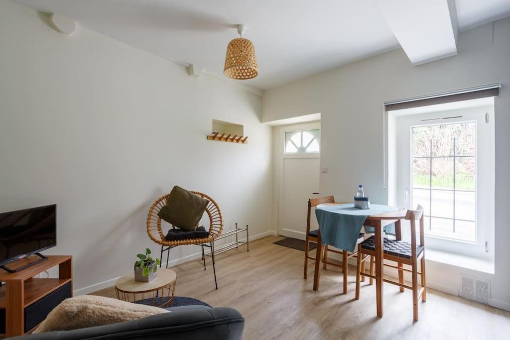 Studio Cosy Neuf - Fibre - Parking Gratuit - Proche Ecoles Et Entreprises Orsay Exterior photo